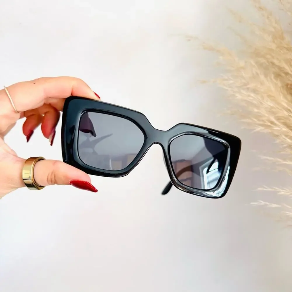 NEW NORDSTROM Black Solid $78 Chunky Oversized Plastic Sunglasses Sunnies Y2K - Picture 3 of 14